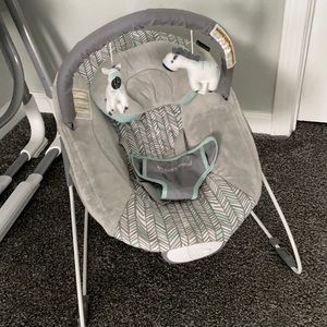 Baby trend bouncer
